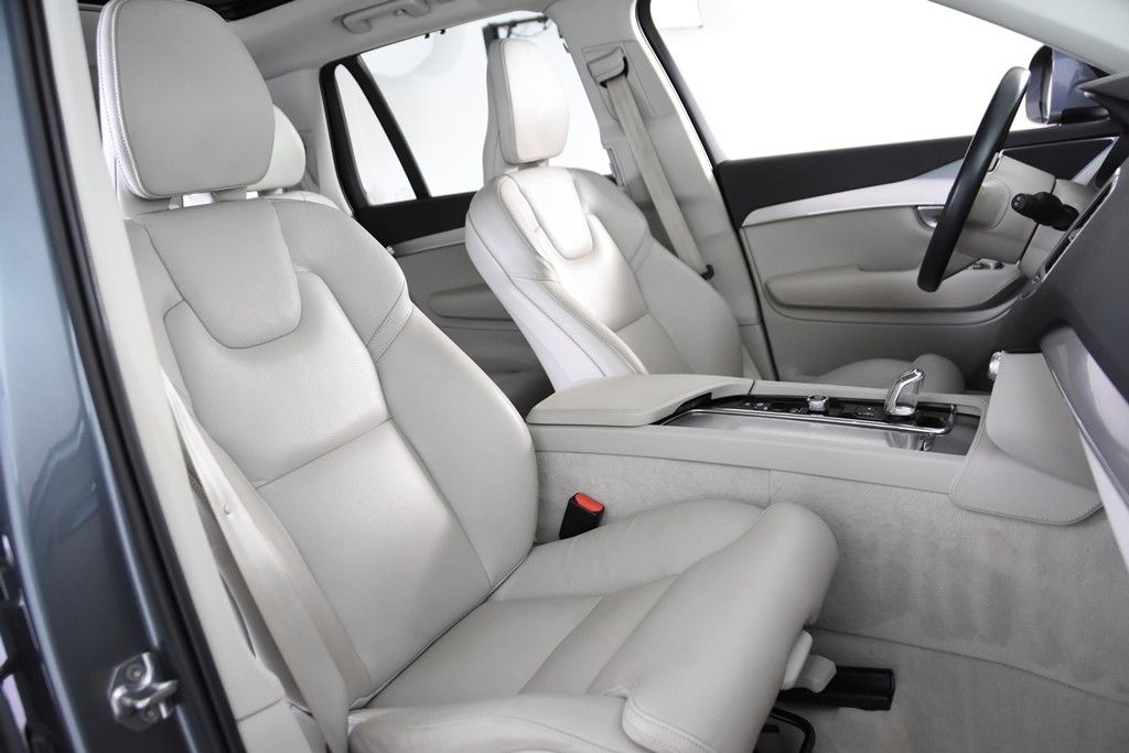 Volvo XC90 2018