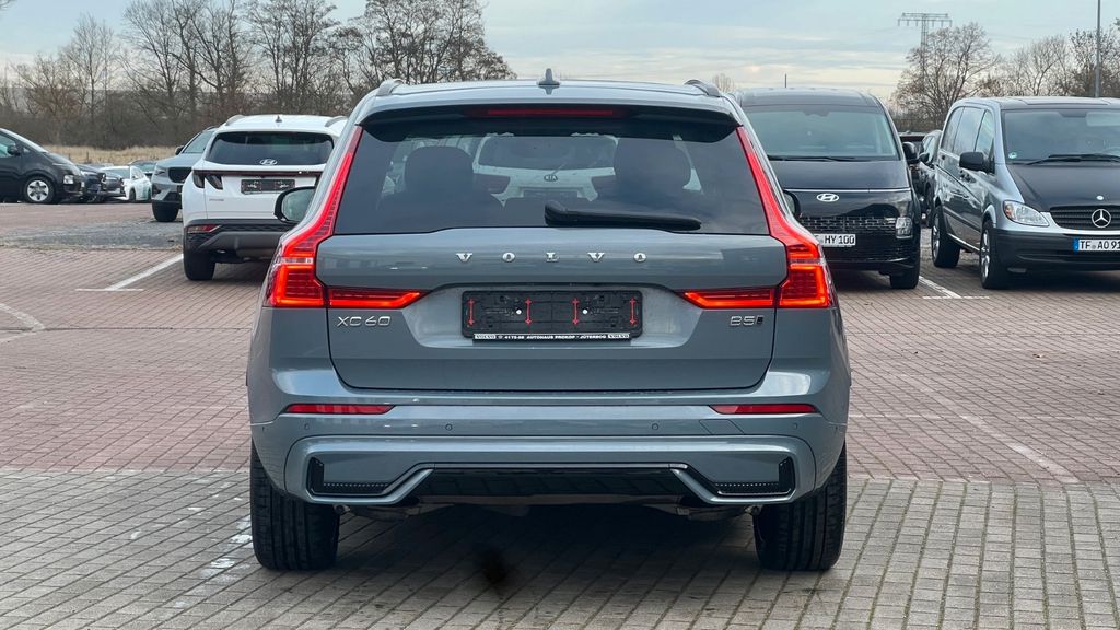 Volvo XC60 2022