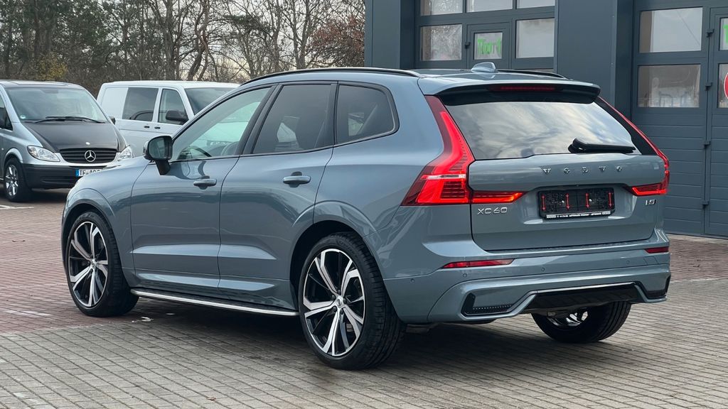 Volvo XC60 2022