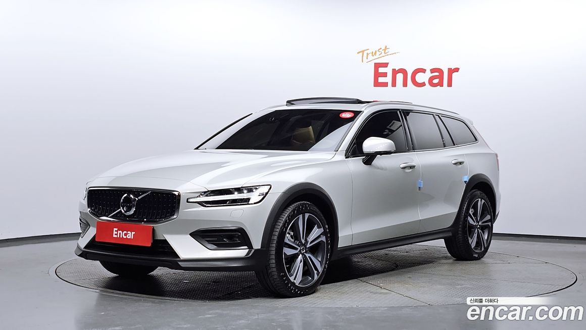 Volvo V60 2021
