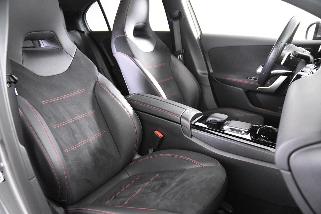 Mercedes-Benz A 250 2023