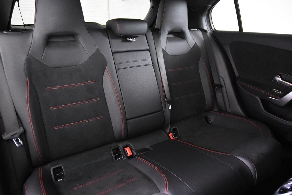 Mercedes-Benz A 250 2023