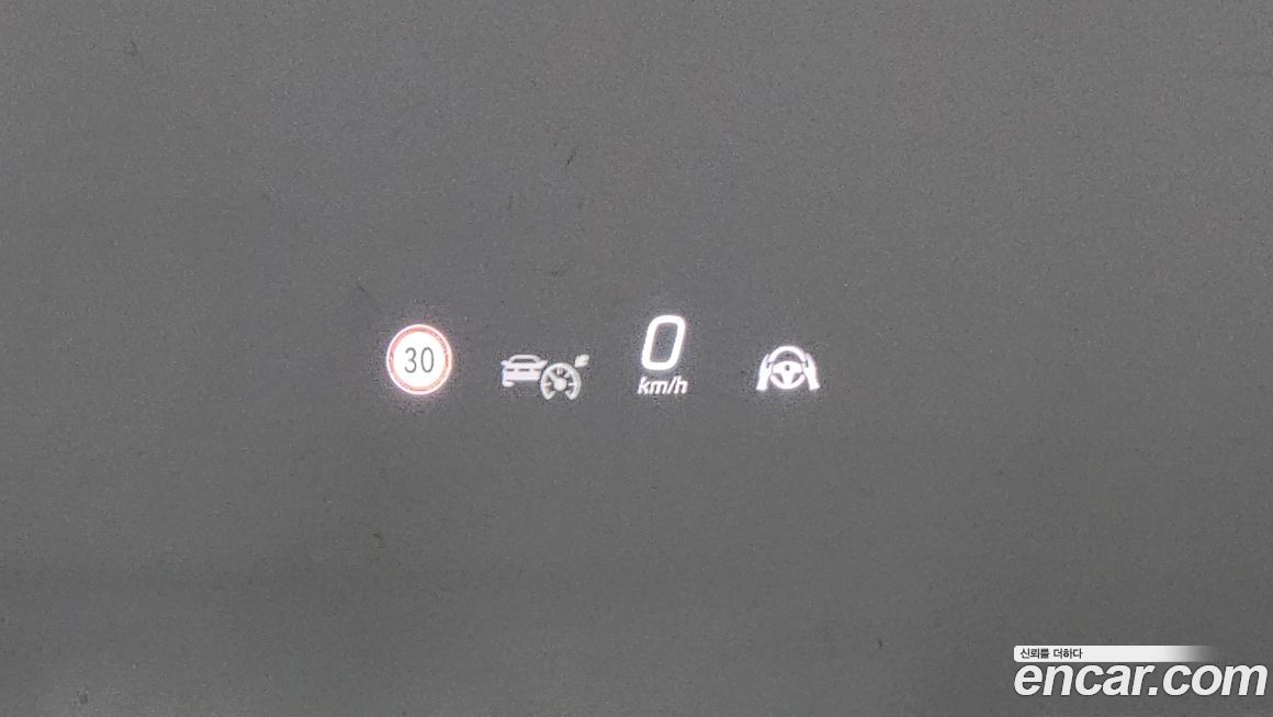 Mercedes-Benz E-Class 2025