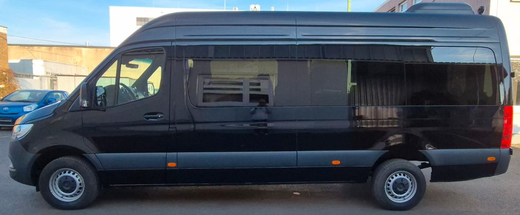 Mercedes-Benz Sprinter 2024