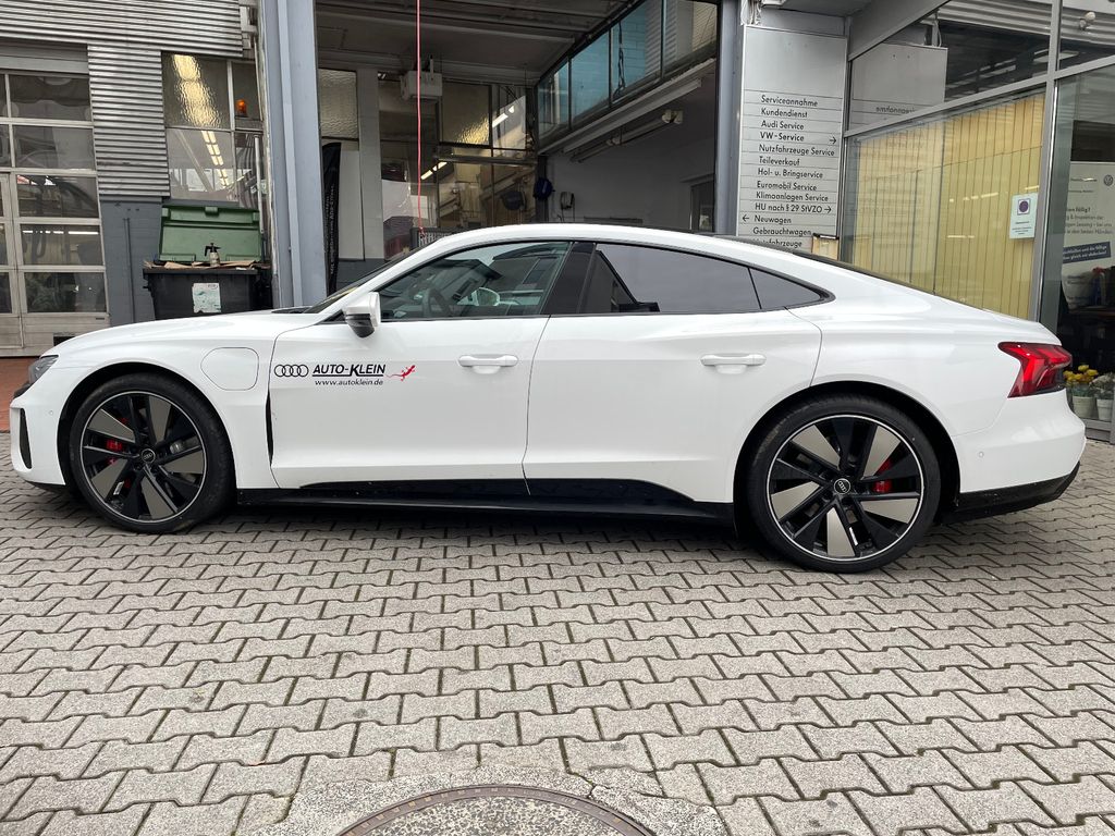 Audi RS e-tron GT 2022