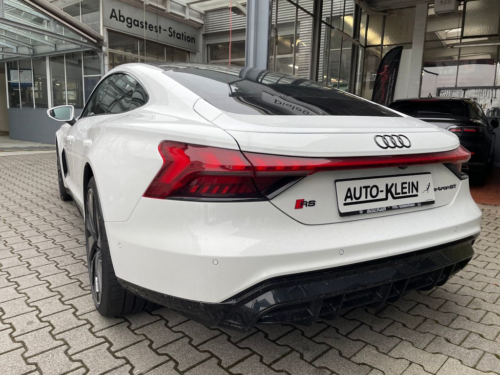 Audi RS e-tron GT 2022