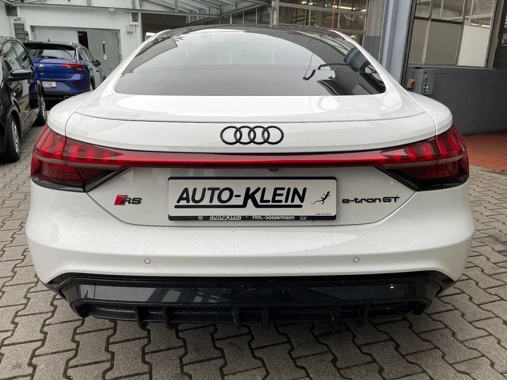 Audi RS e-tron GT 2022