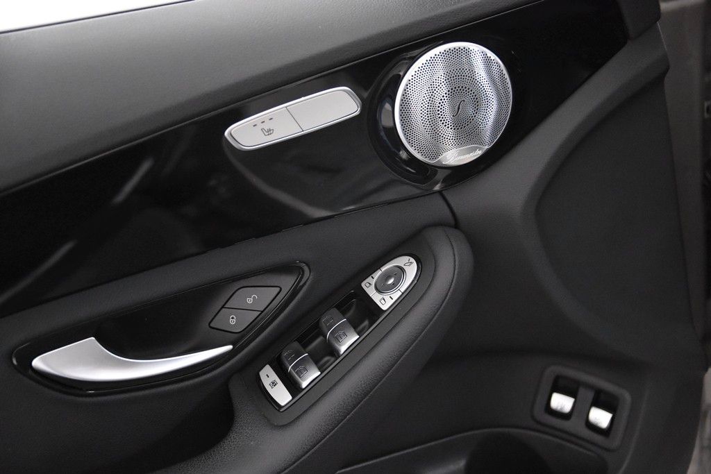 Mercedes-Benz C 300 2020