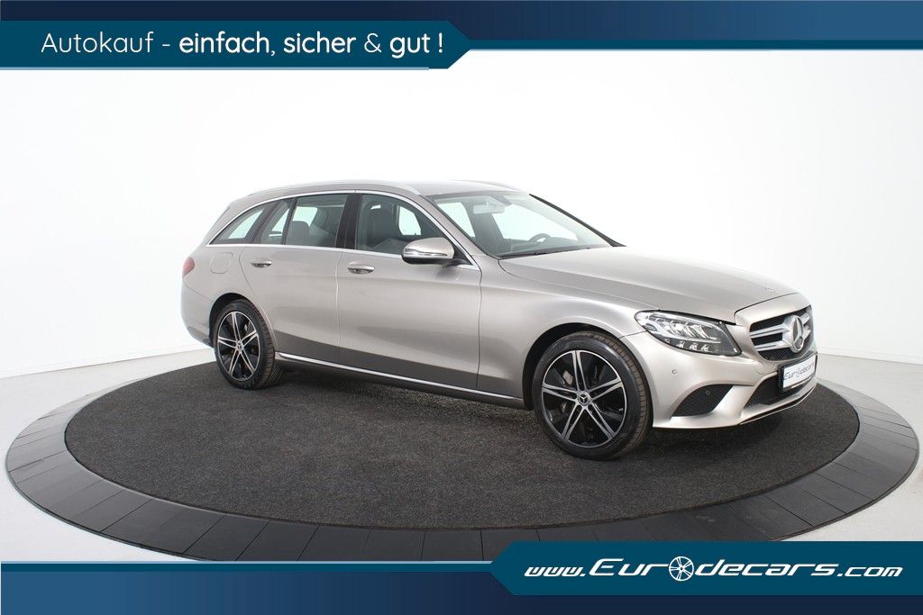 Mercedes-Benz C 300 2020