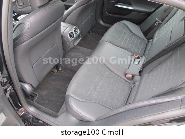 Mercedes-Benz C 200 2025