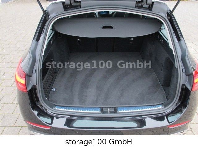 Mercedes-Benz C 200 2025