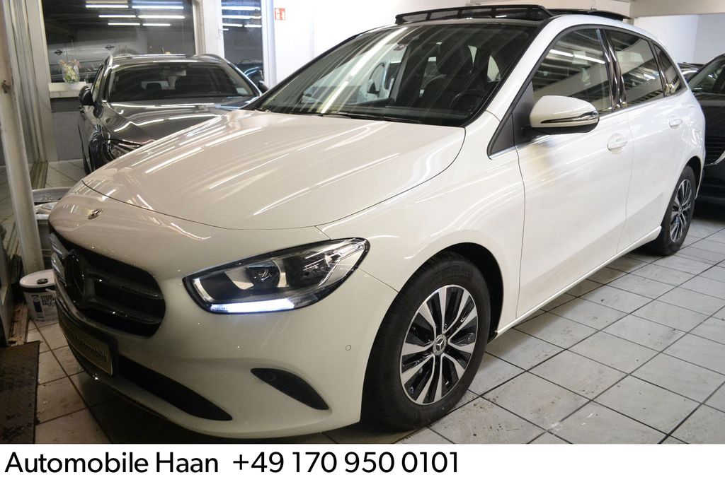 Mercedes-Benz B 180 2022