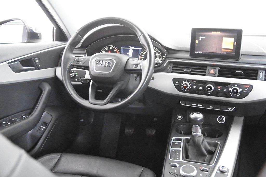 Audi A4 2019