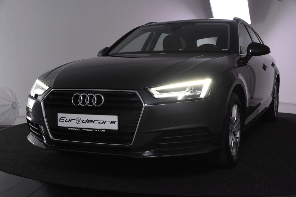 Audi A4 2019