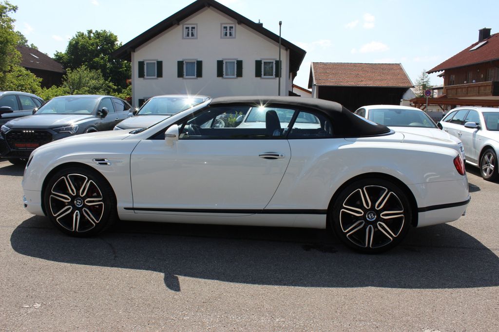 Bentley Continental GTC 2013