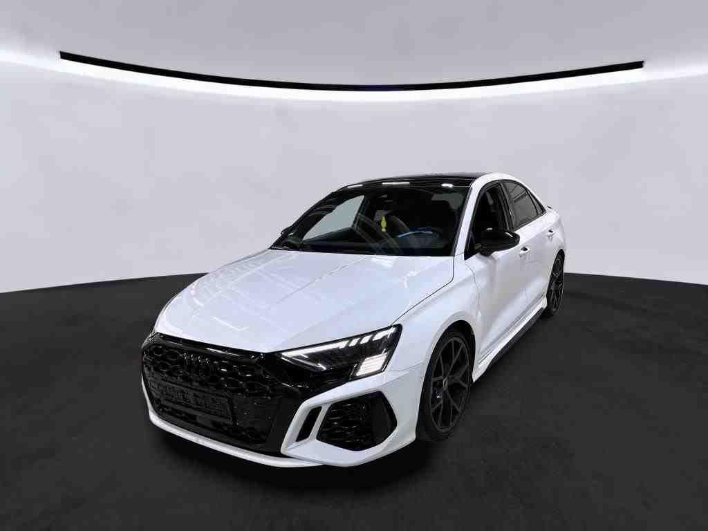 Audi RS3 2023