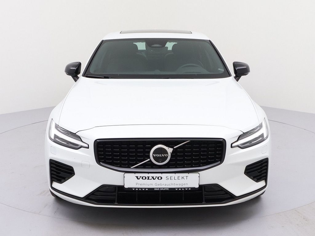 Volvo S60 2024