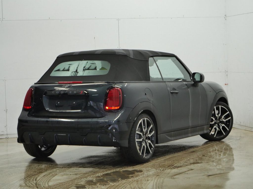 MINI Cooper S Cabrio 2024