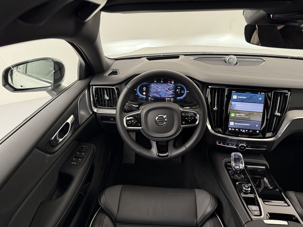 Volvo S60 2024