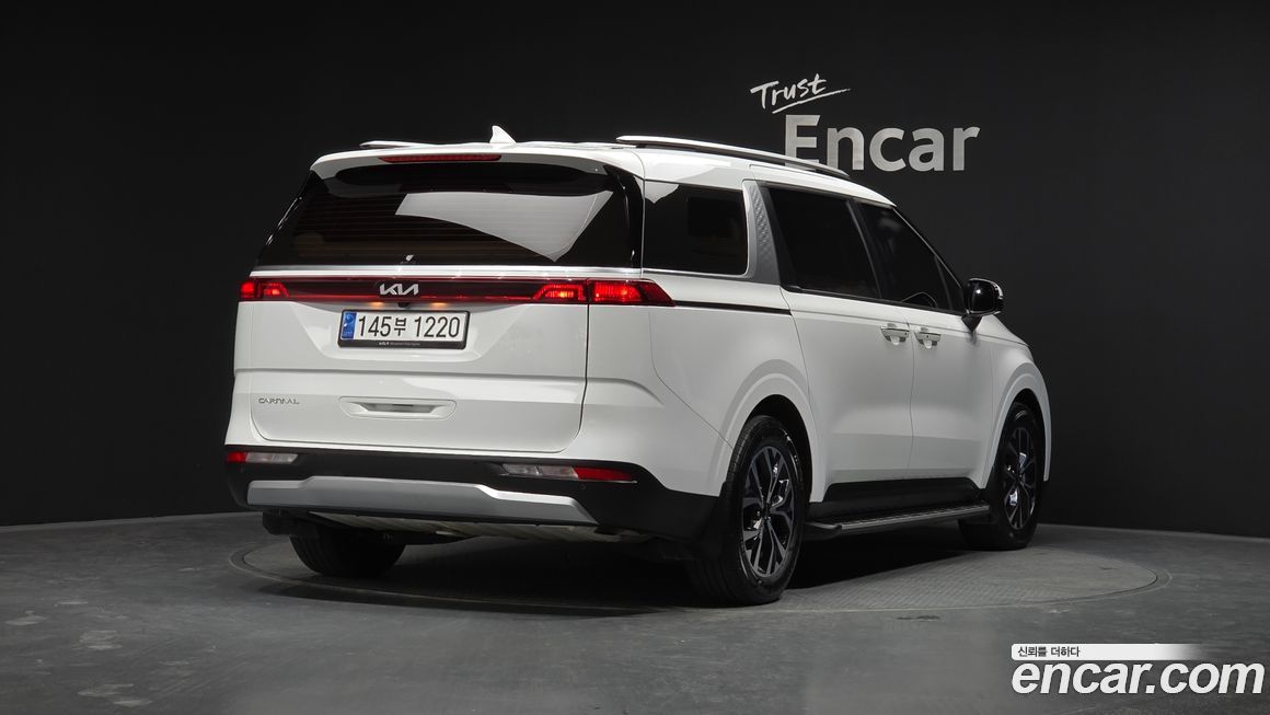 Kia Canival 2023