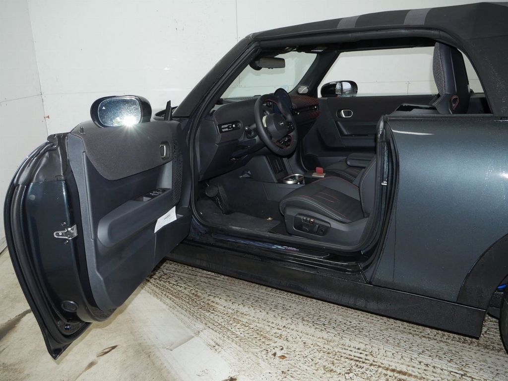 MINI Cooper S Cabrio 2024