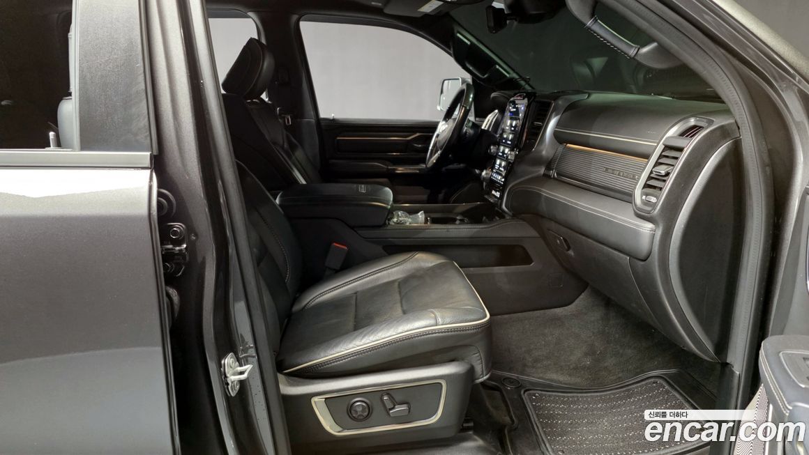 Dodge Ram Pick Up 2021