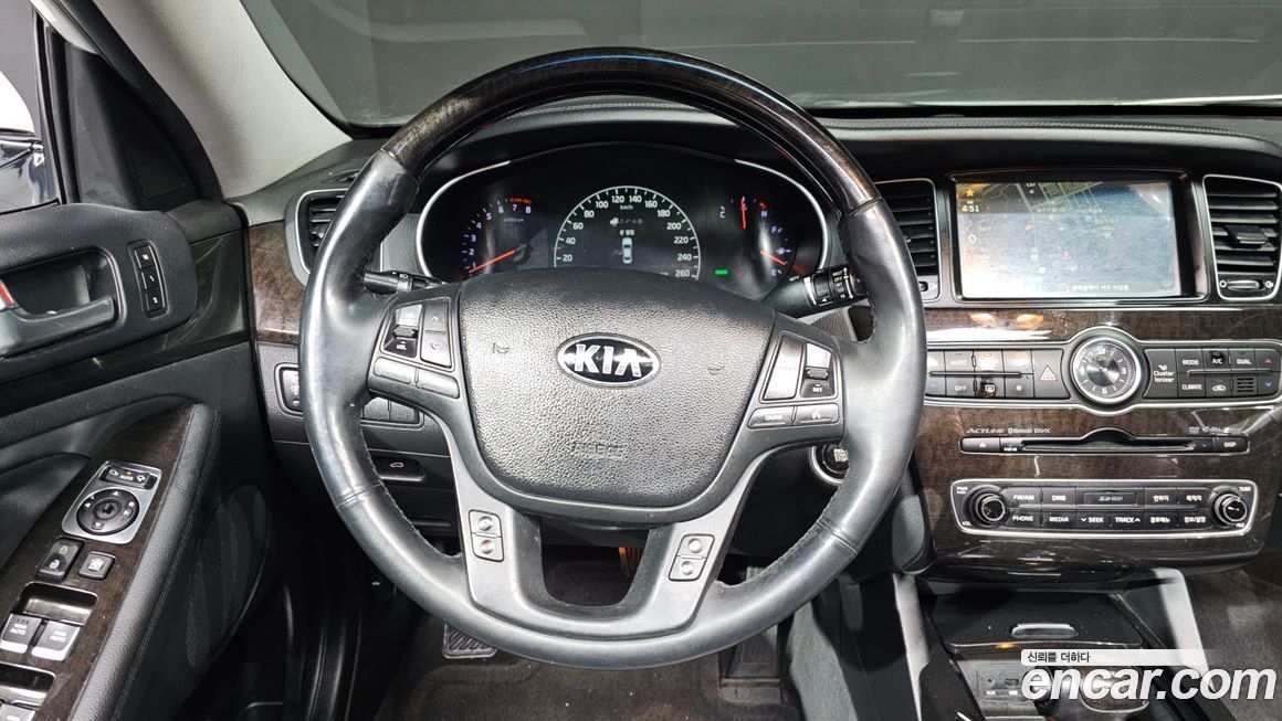 Kia K7 2013