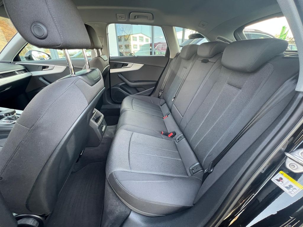 Audi A4 Allroad 2023