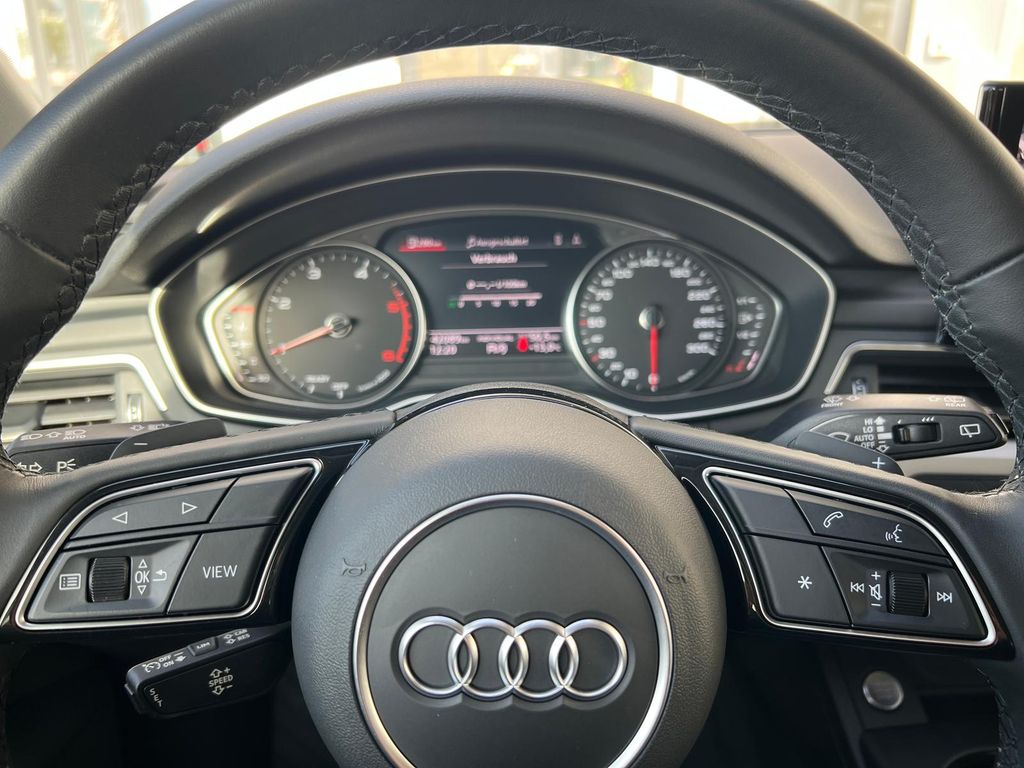 Audi A4 Allroad 2023