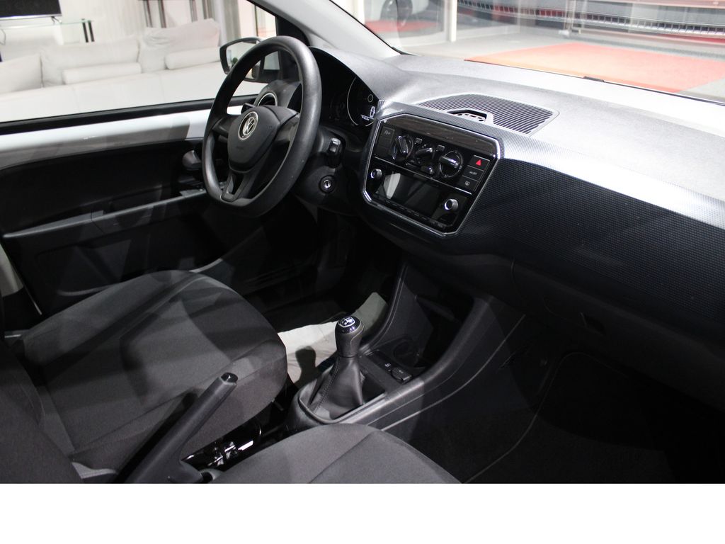 Volkswagen up! 2023