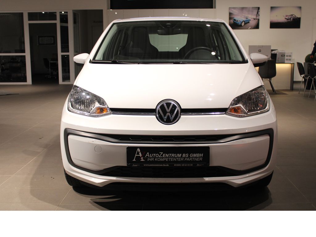 Volkswagen up! 2023