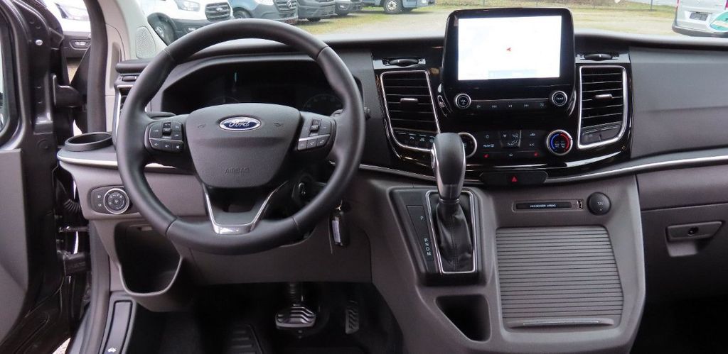 Ford Tourneo Custom 2021