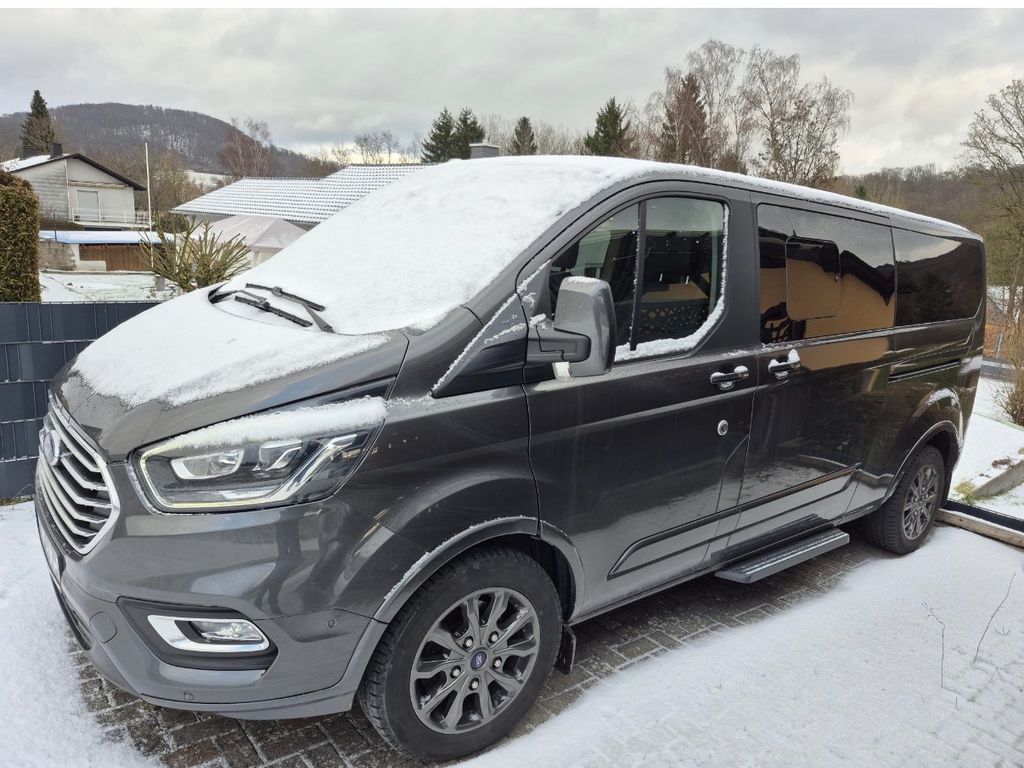 Ford Tourneo Custom 2021