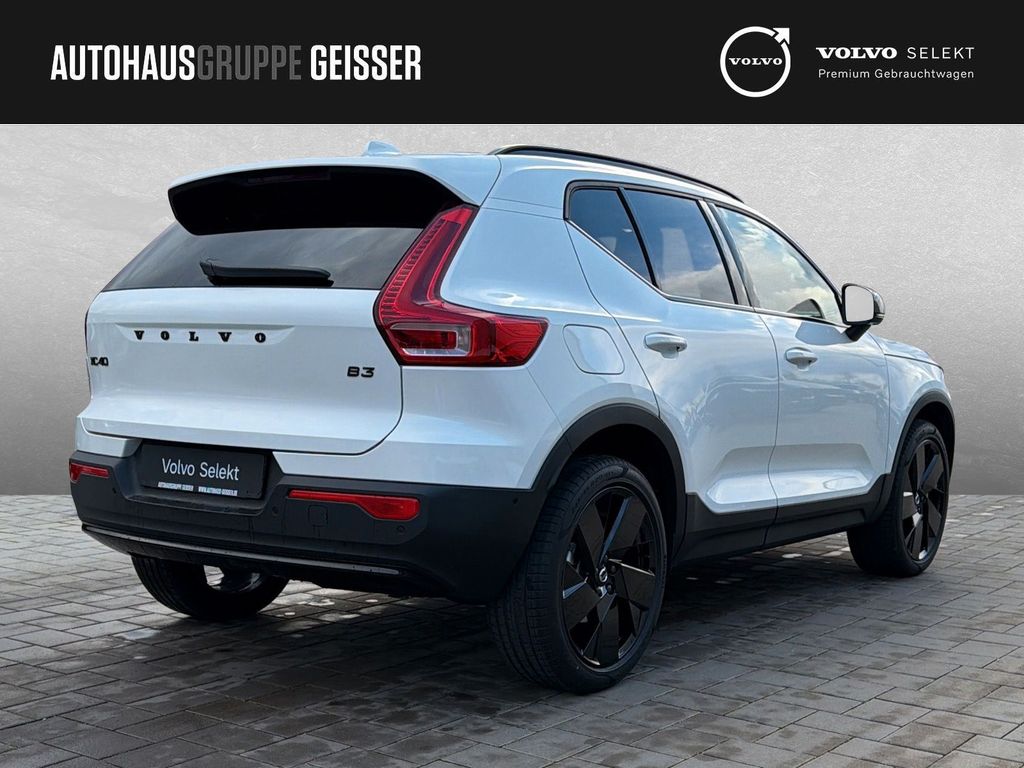 Volvo XC40 2025