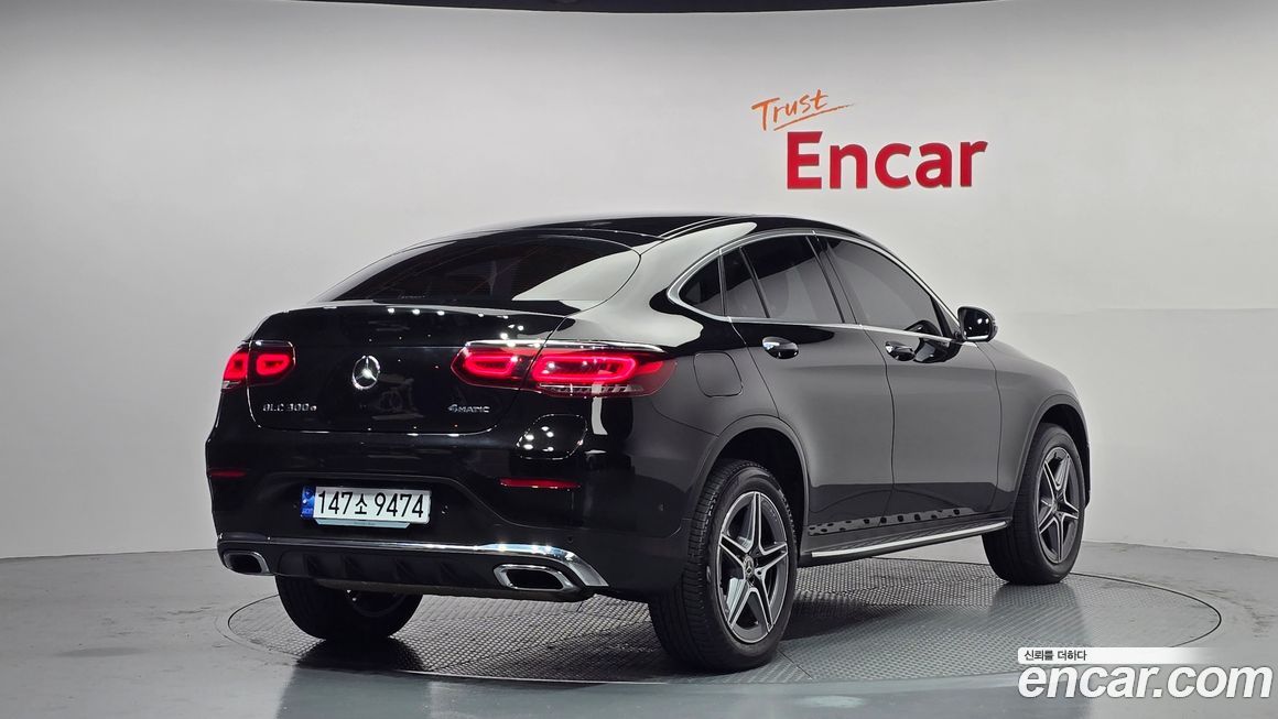 Mercedes-Benz GLC-Class 2023