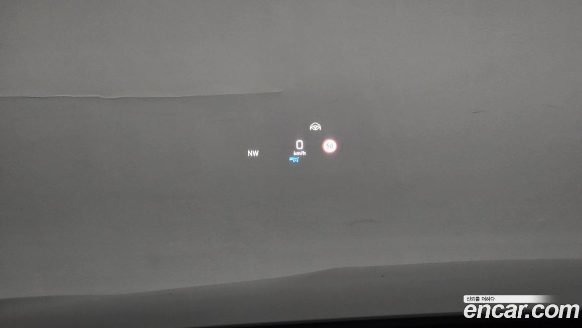 Mercedes-Benz GLC-Class 2023