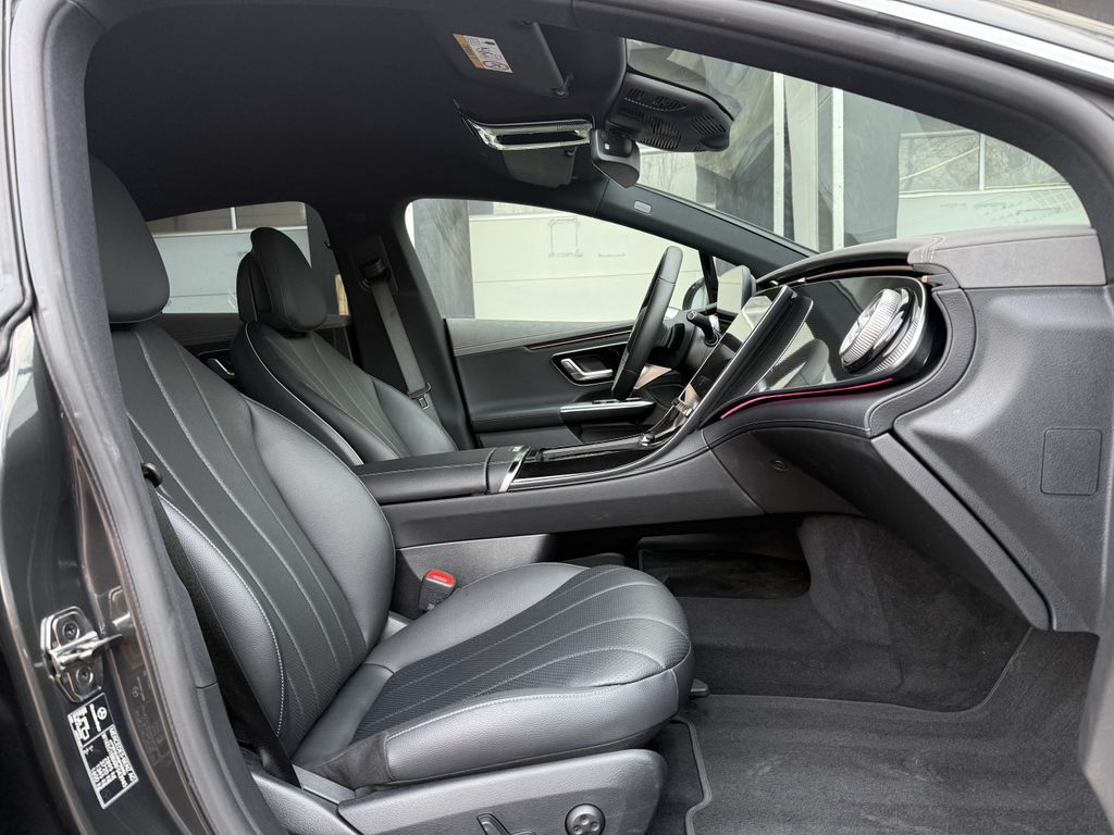 Mercedes-Benz EQE 2023