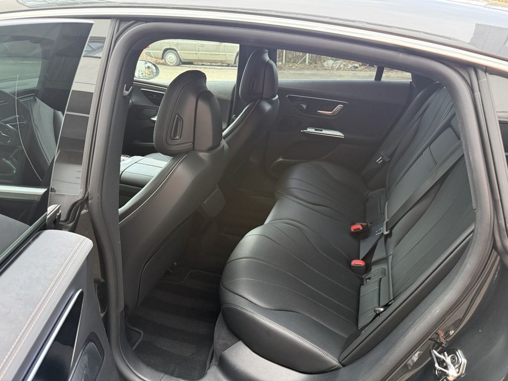 Mercedes-Benz EQE 2023