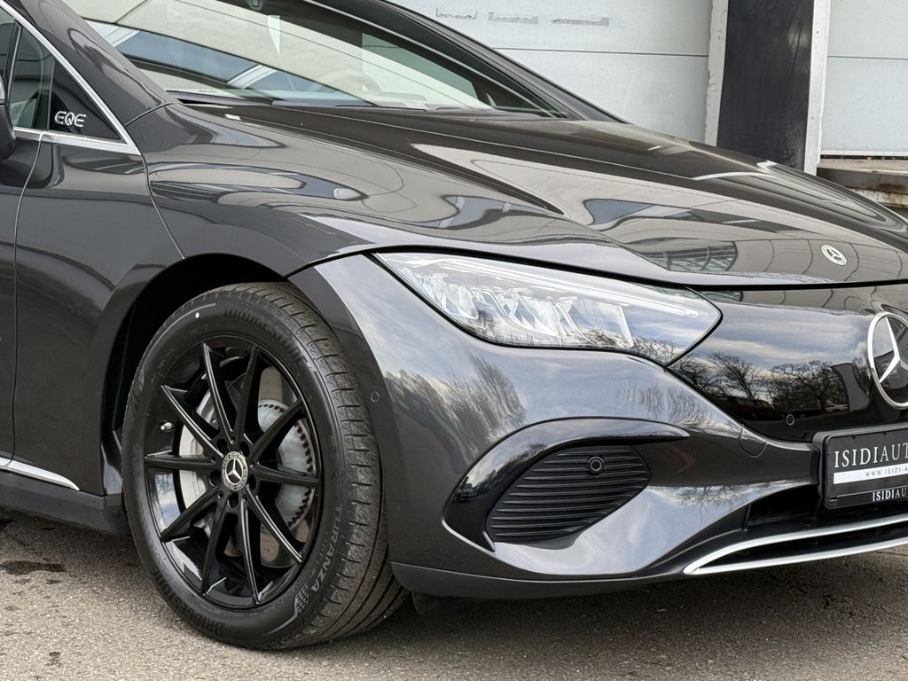 Mercedes-Benz EQE 2023