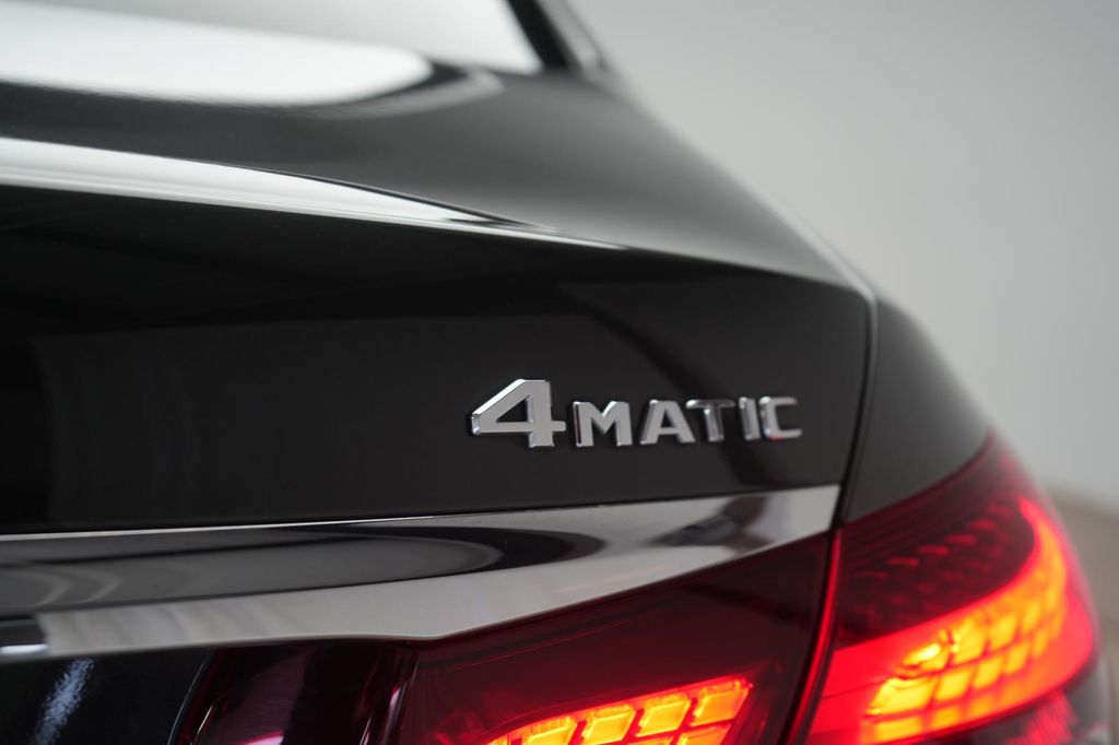 Mercedes-Benz E 300 2021