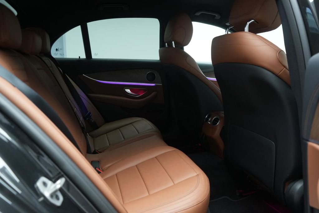 Mercedes-Benz E 300 2021