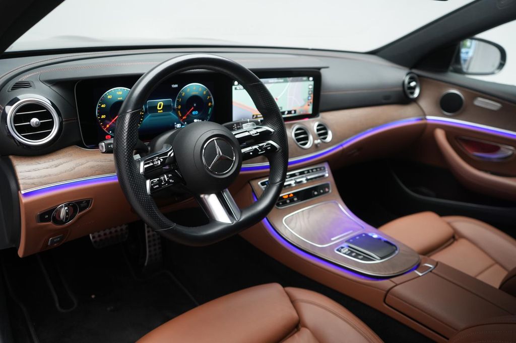 Mercedes-Benz E 300 2021