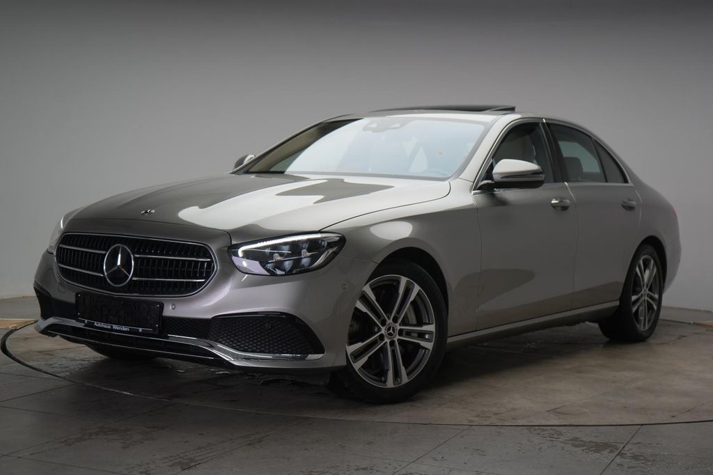 Mercedes-Benz E 300 2021