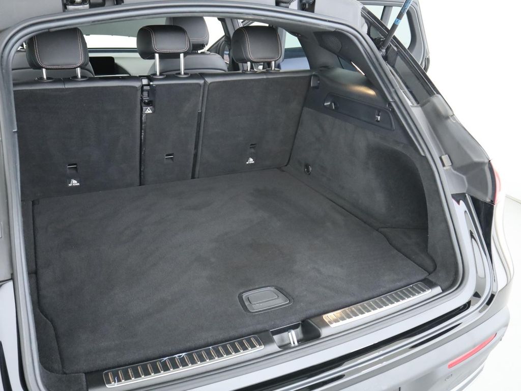 Mercedes-Benz EQC 2021