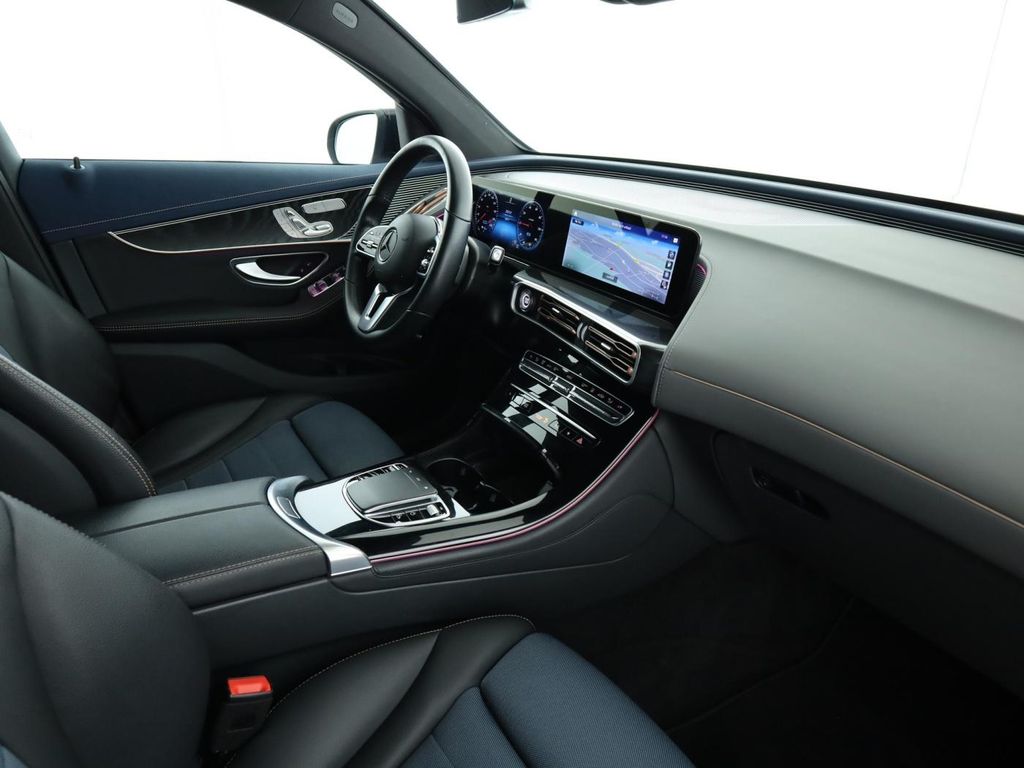 Mercedes-Benz EQC 2021