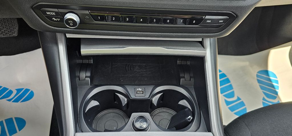 BMW 318 2021