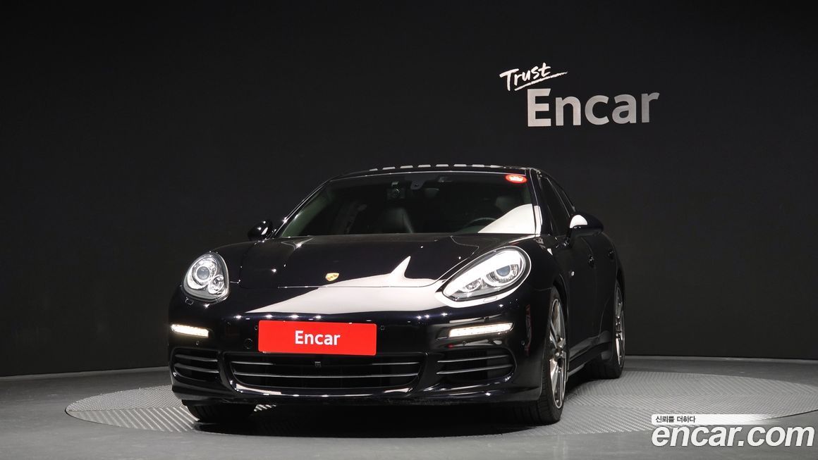 Porsche Panamera 2016