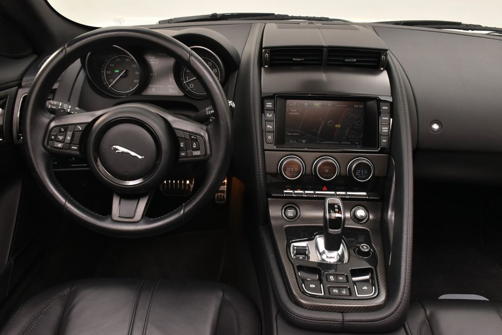 Jaguar F-Type 2014