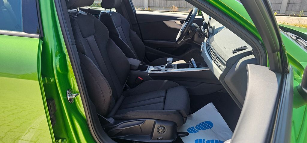 Audi A4 2021