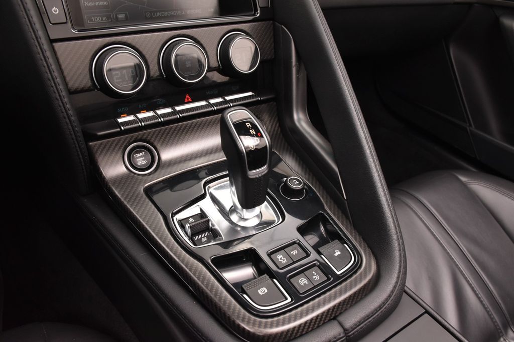 Jaguar F-Type 2014